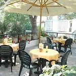 Apartahotel Touring 4*