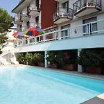 Touring شقة فندقية غرادو