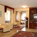 Touring شقة فندقية غرادو