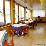Touring شقة فندقية