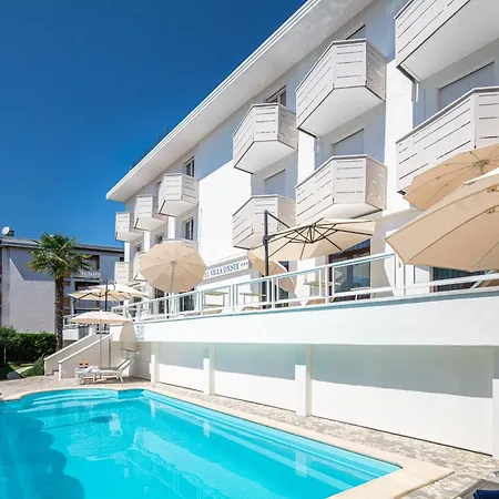 Touring 4* Γκράντο