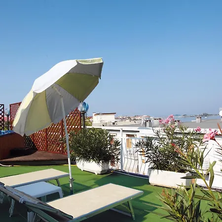 Апарт-готель Touring 4*