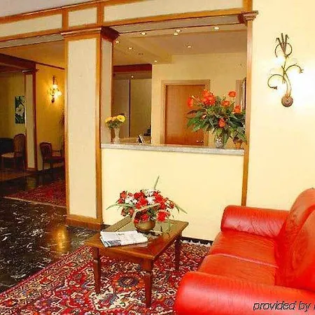 Touring 4* Γκράντο