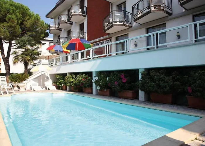 Touring Апарт-готель Градо