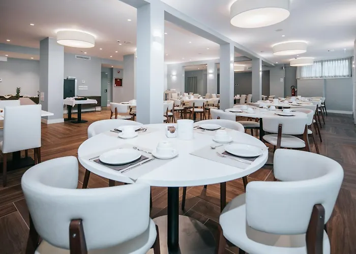 Touring Апарт-готель 4*