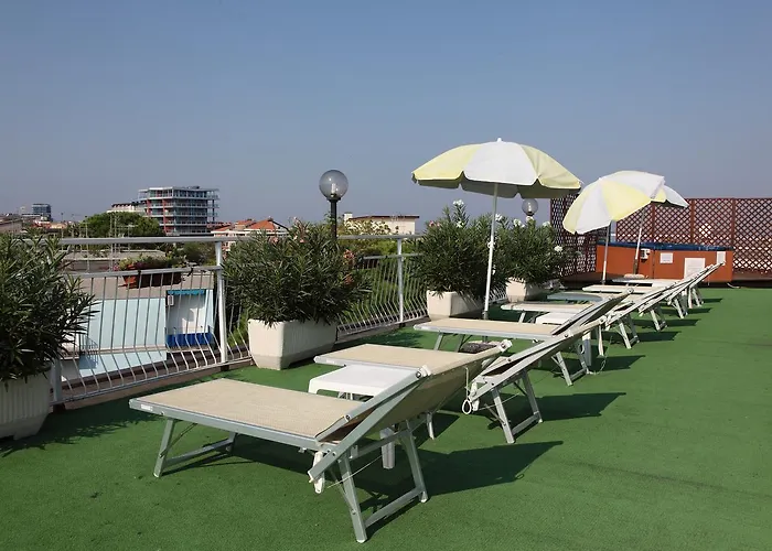 فندق Touring غرادو